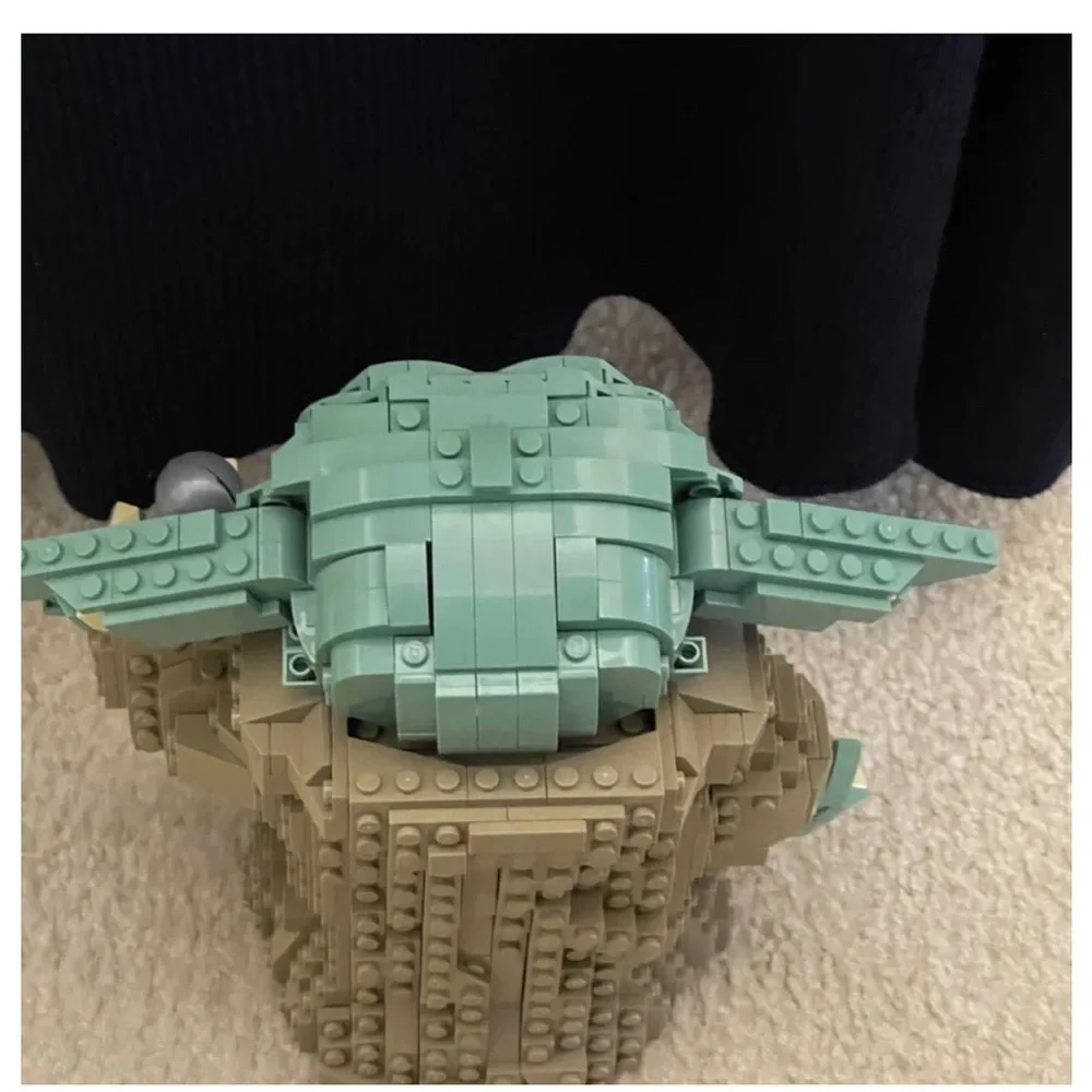 Lego Star Wars Mandalorian Child AKA Baby Yoda